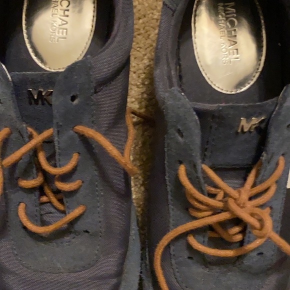 Accepting offers ❤️ Michael Kors Sneakers ❤️ - Picture 4 of 9